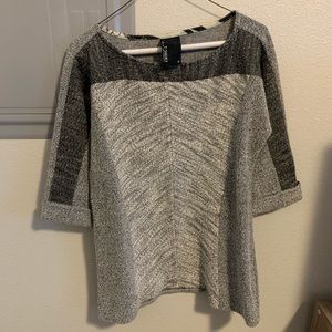 Grey color block half- 3/4 sleeve sweater